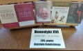Książki Benedykta XVI w bibliotece